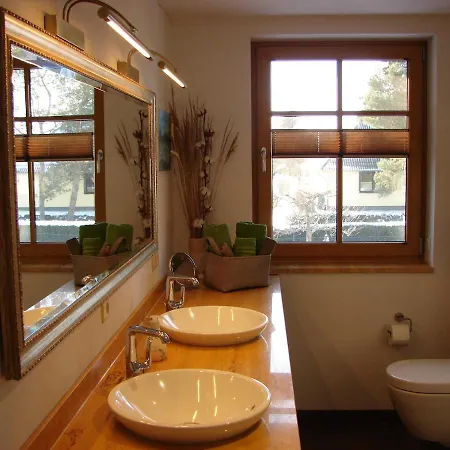 Appartement Ferienscheune Alt Reddevitz